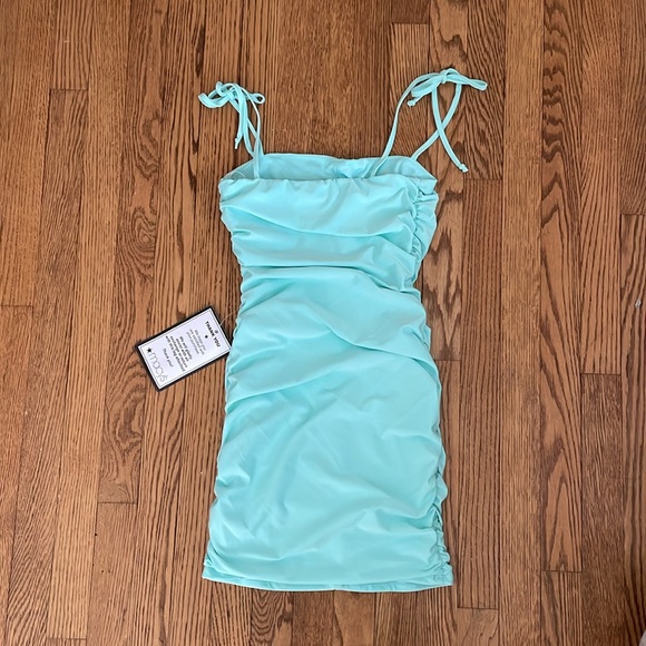 Mini dress - Picture 3 of 4